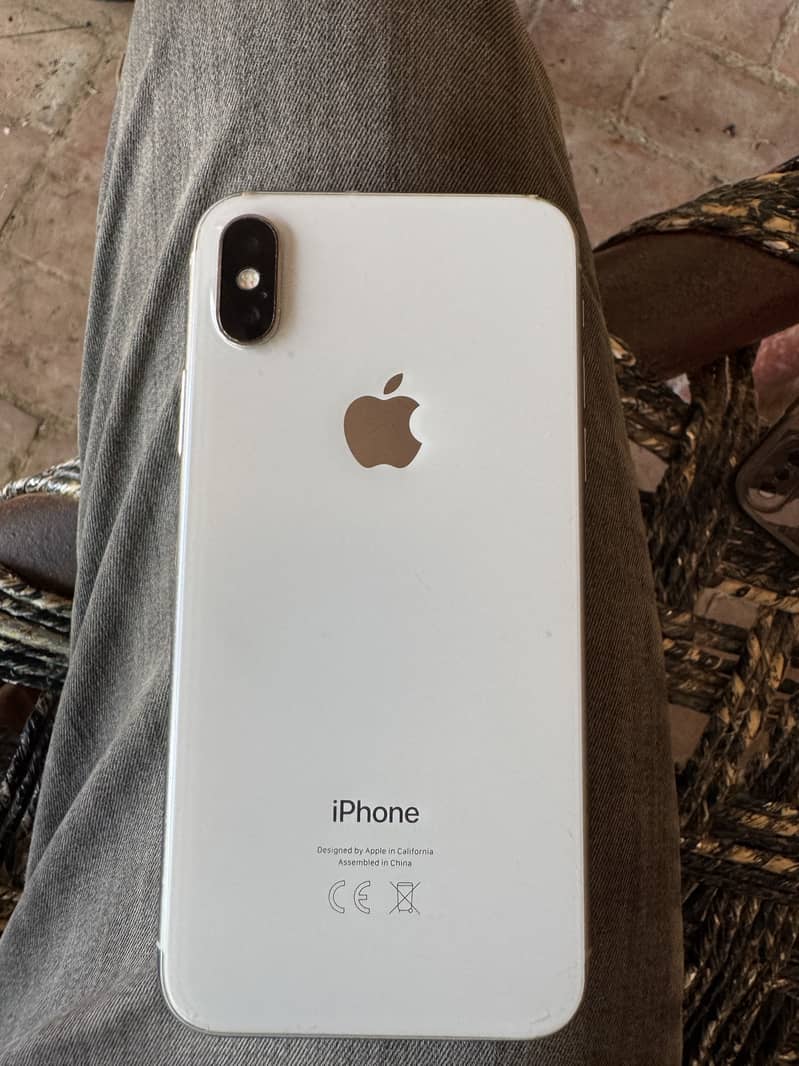 Apple iPhone X 0