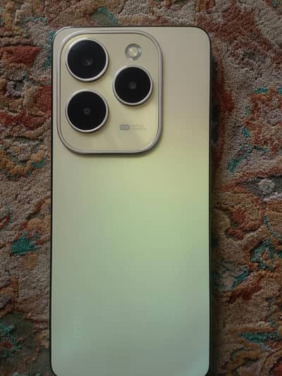 Infinix Hot 40
