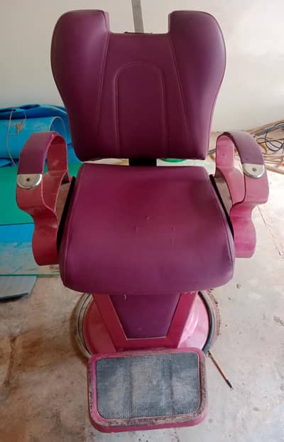 Salon / Barbar Chair For Sale Urgently