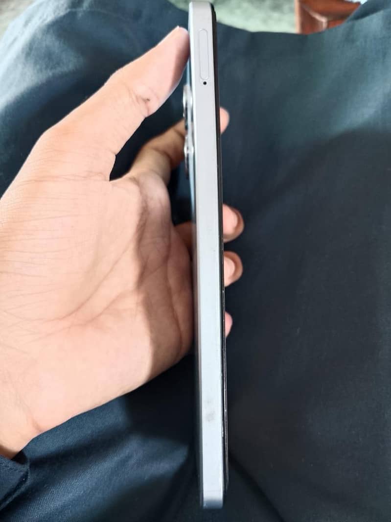 Realme Note 60 2
