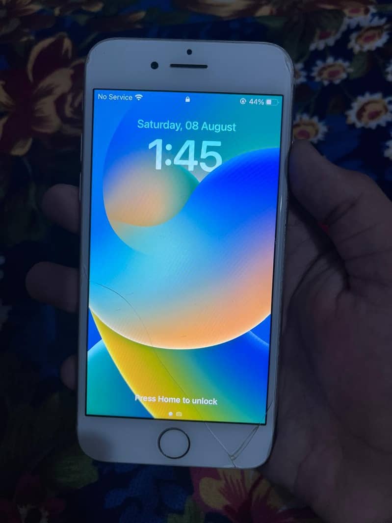 Apple iPhone 8 0