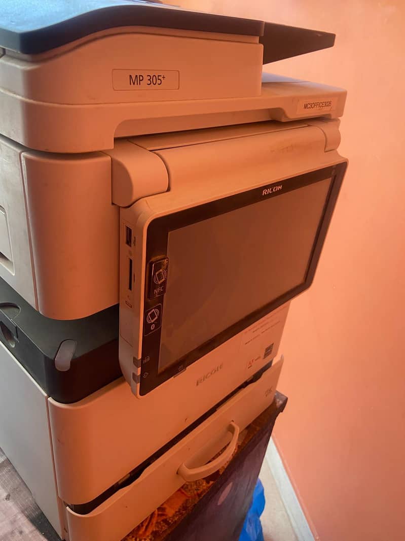 RICOH 305+ WIRELESS Printer 1