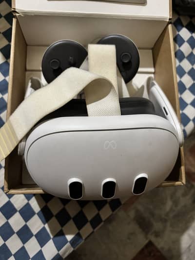 Meta Quest 3 for Sale – Excellent Condition