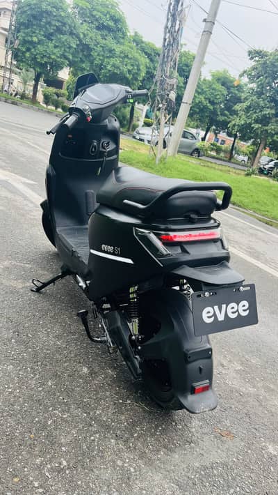 Evee S1 2026 model