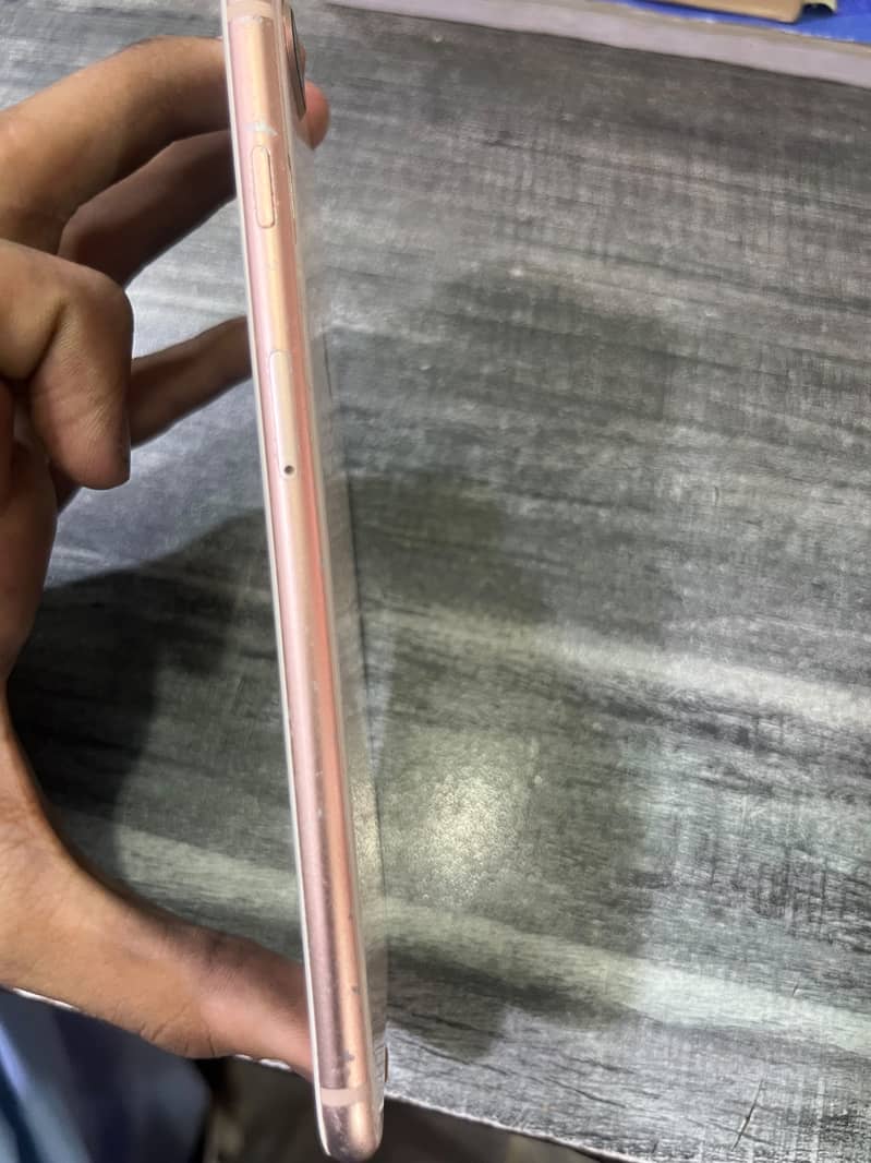 Apple iPhone 8 Plus 2