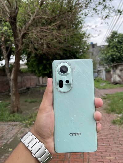 OPPO Reno11
