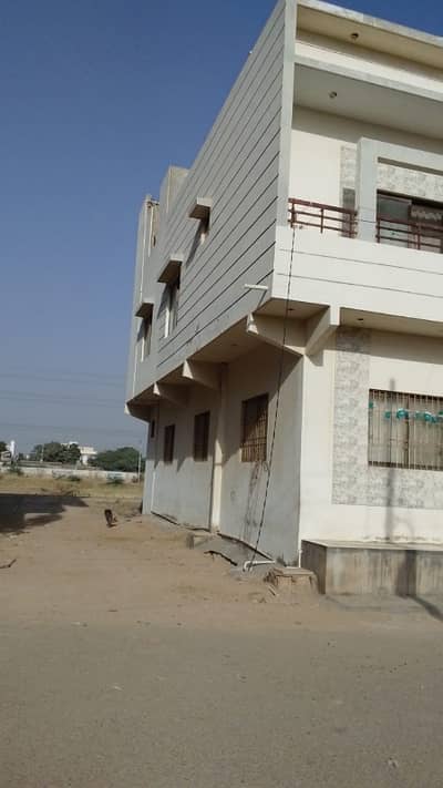 House For sale Situated In Delhi Raiyan Cooperative Housing Society