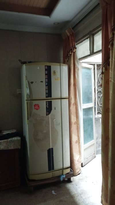 refrigerator cooling dam