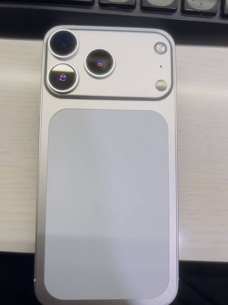 Apple iPhone X 0