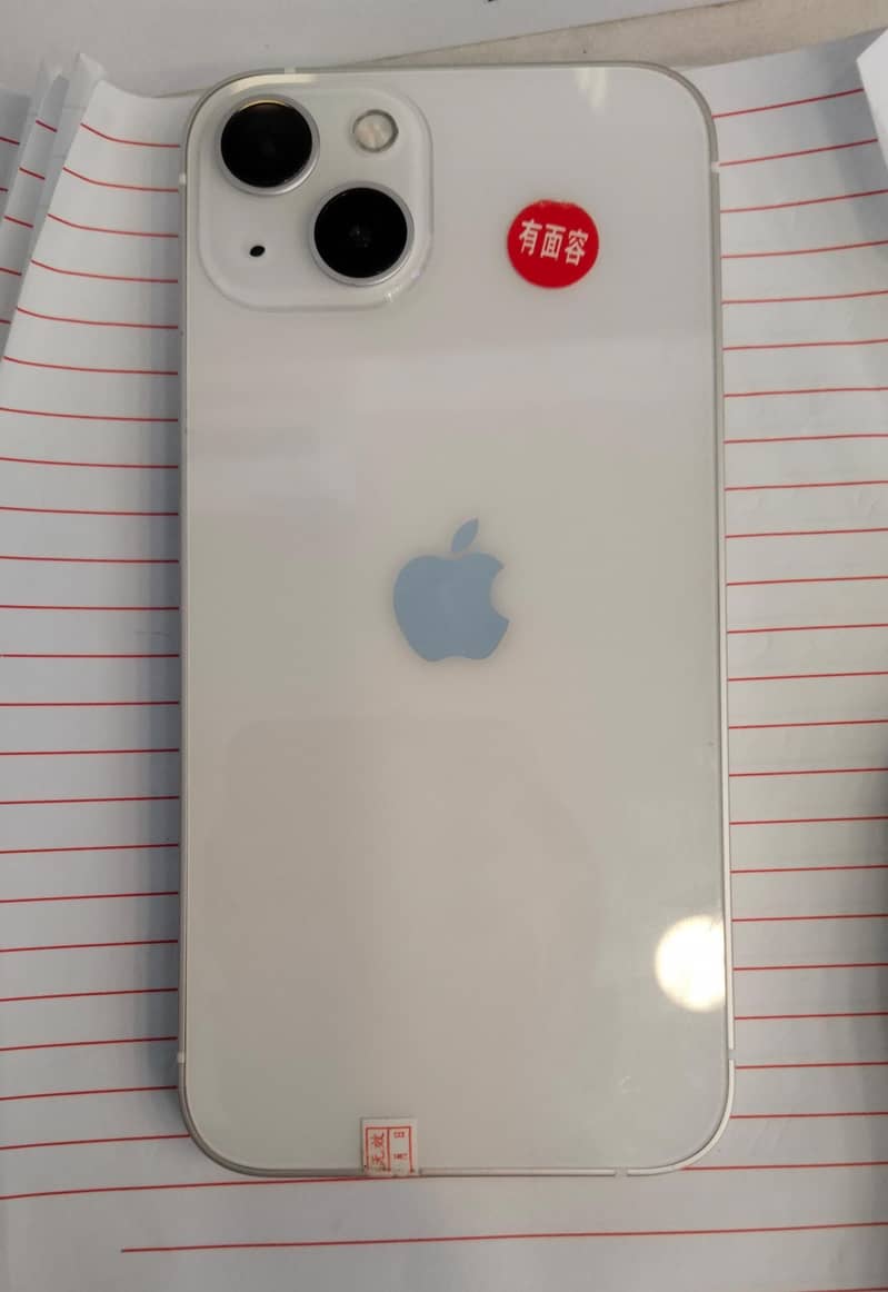 Apple iPhone 13 2