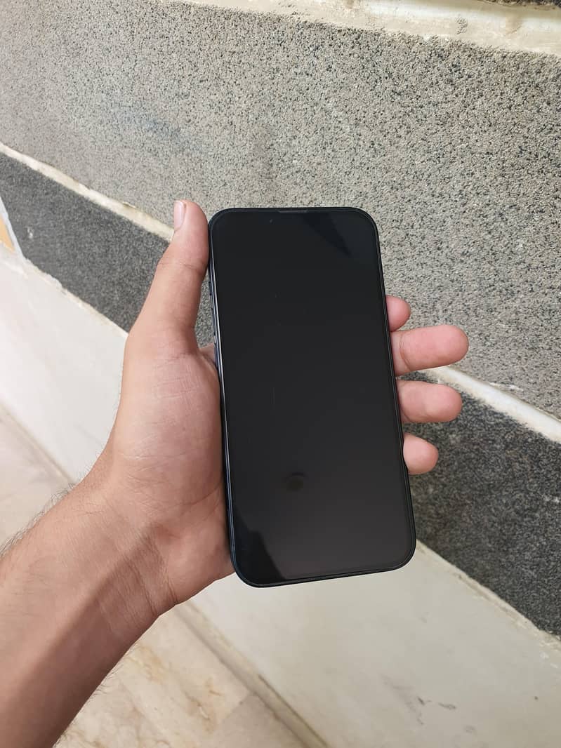 Apple iPhone 14 6