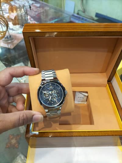 Man watch ELEGANCE brand