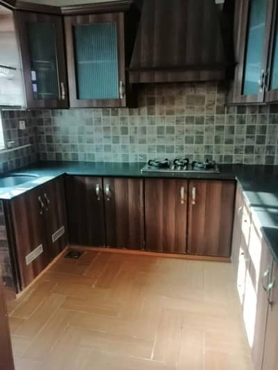 1 bed 3rd Floor Flat for Rent in Hanjarwal Orangline Traing Station for Bachelor (Student + Job holder)