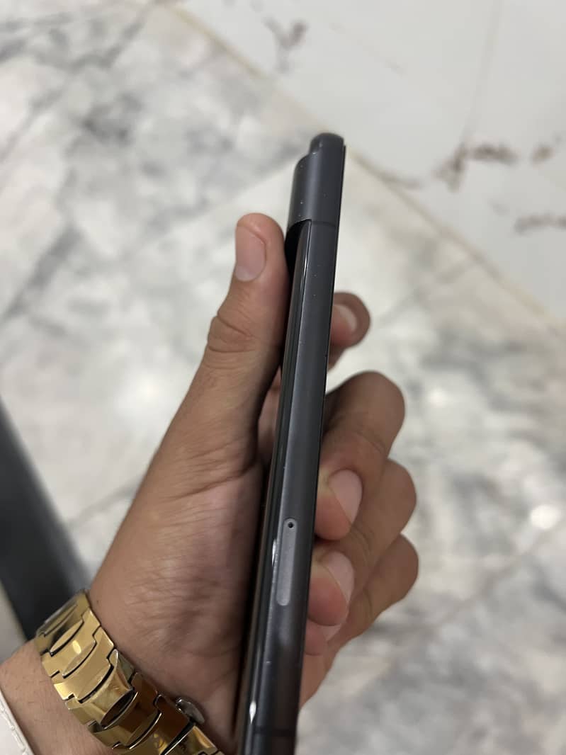 Google Pixel 8 3