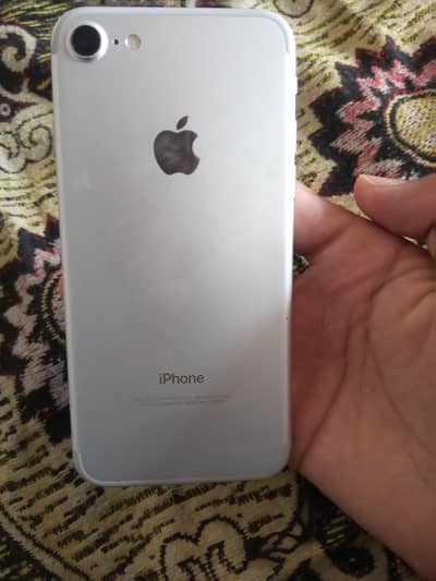 Apple iPhone 7