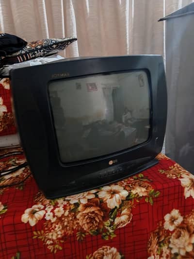 LG TV like Barnd new