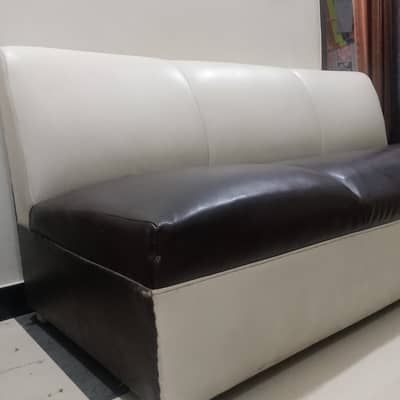 Complete Sofa Set | 3 Seater, 2 Seeater, 1 Seater, 1 Seater