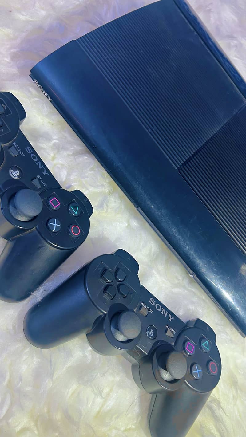 PS3 super slim 2