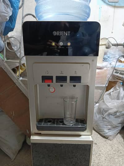 Orient Water Dispenser Hot & Cold - Crystal Champagne Black Model