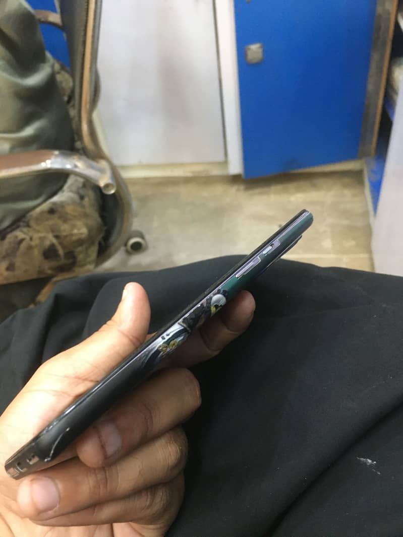 One Plus 9 5G 3