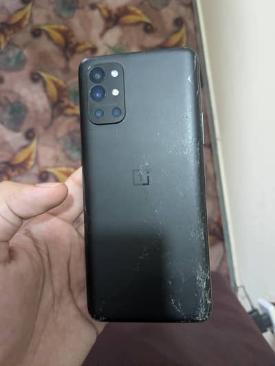 One Plus 9R