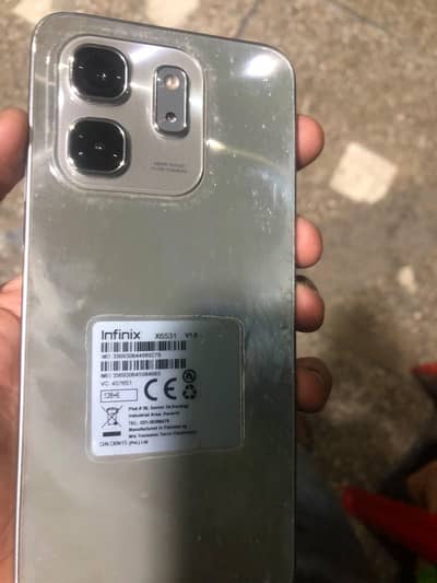 Infinix Hot 50i /.     6 128gb