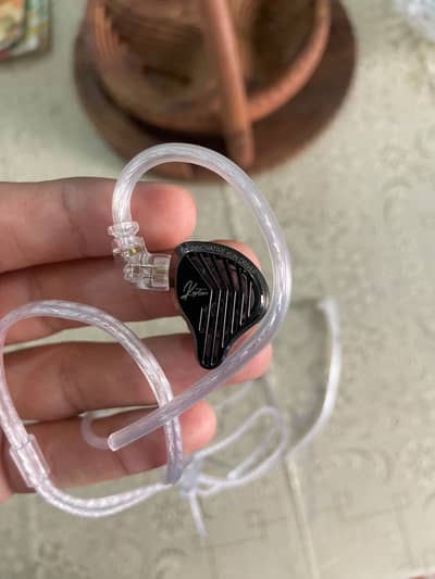GK Kunten 3.5mm with Mic, Used 4 days, With box and accessories