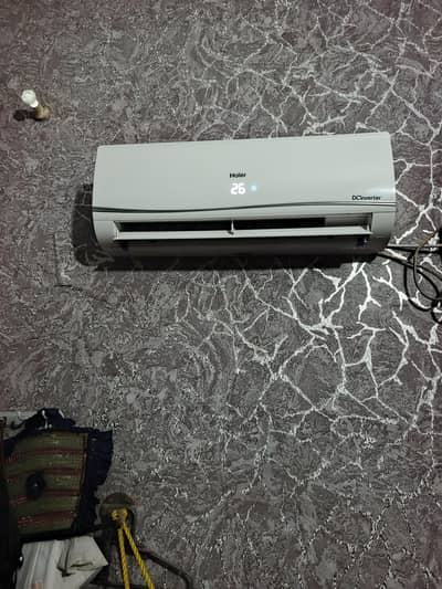 2 years use new condition h  1 ton inverter h
