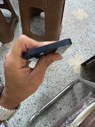 Apple iPhone 14