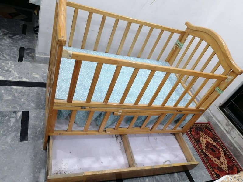 baby cot 2