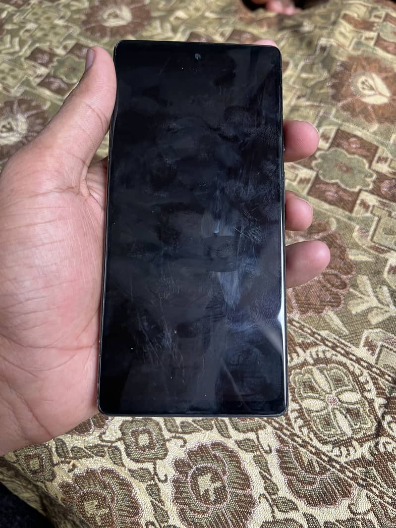 Google pixel 6a 5