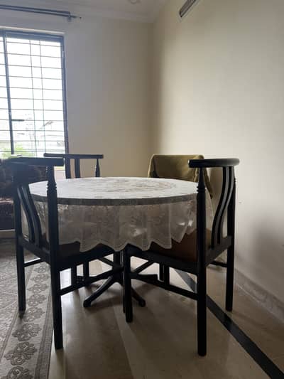 Dining table with 4 chairs