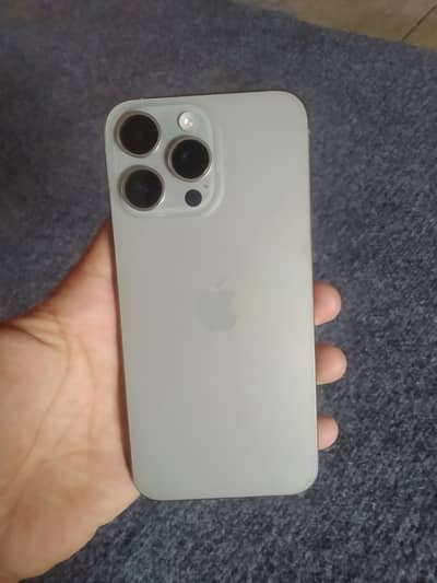 Apple iPhone 15 Pro Max