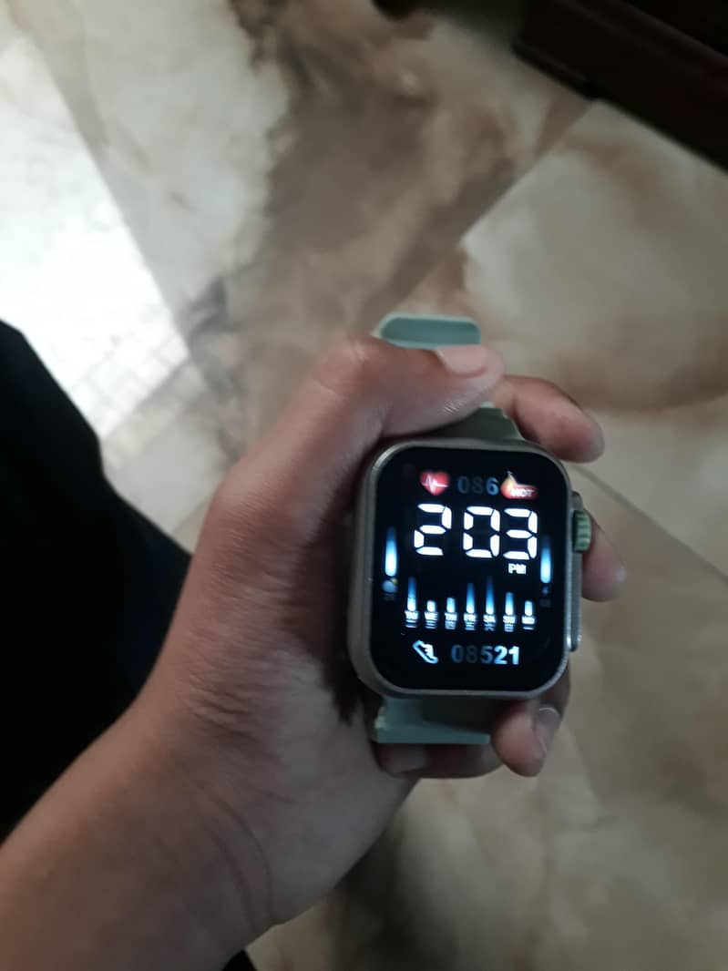 led watch 0