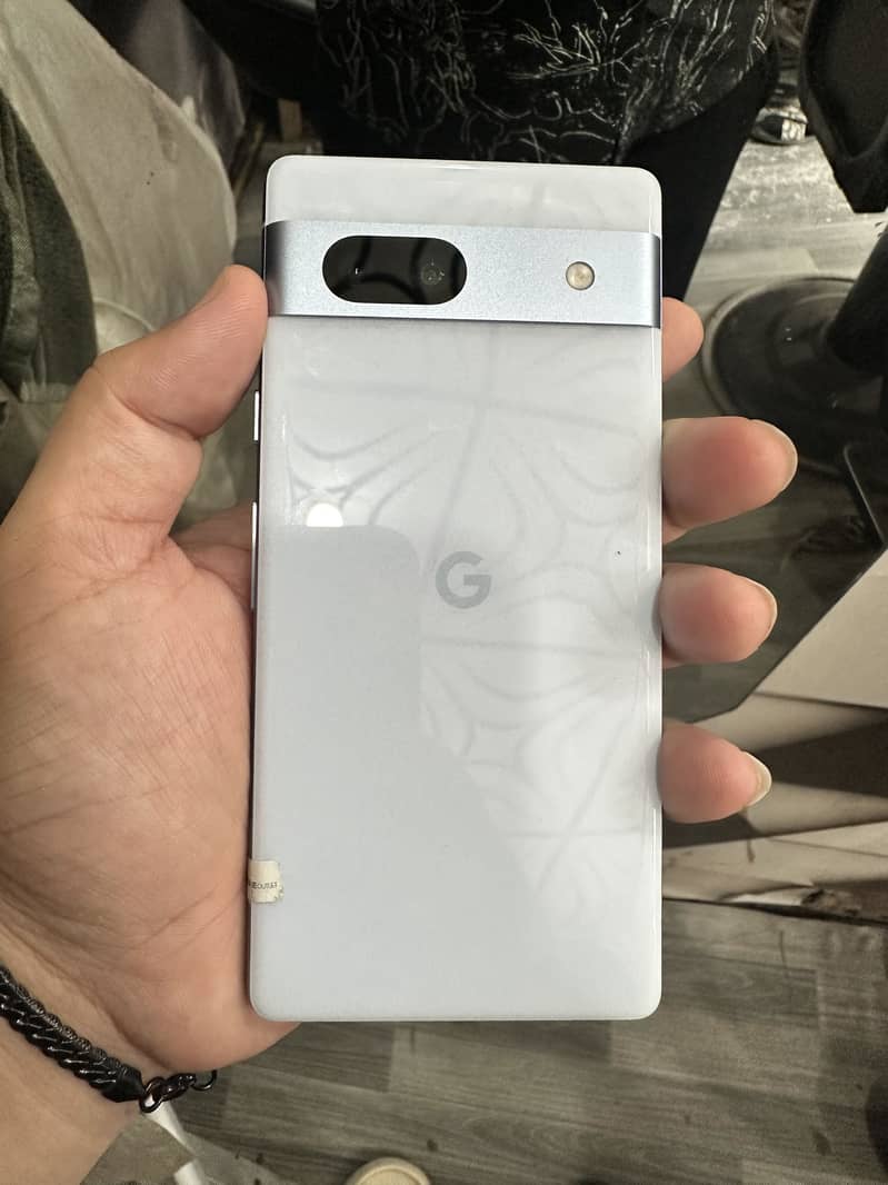 Google Pixel 7a 3
