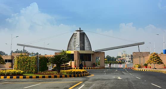 5 Marla Facing Park Plot for Sale in Bahria Orchard Lahore