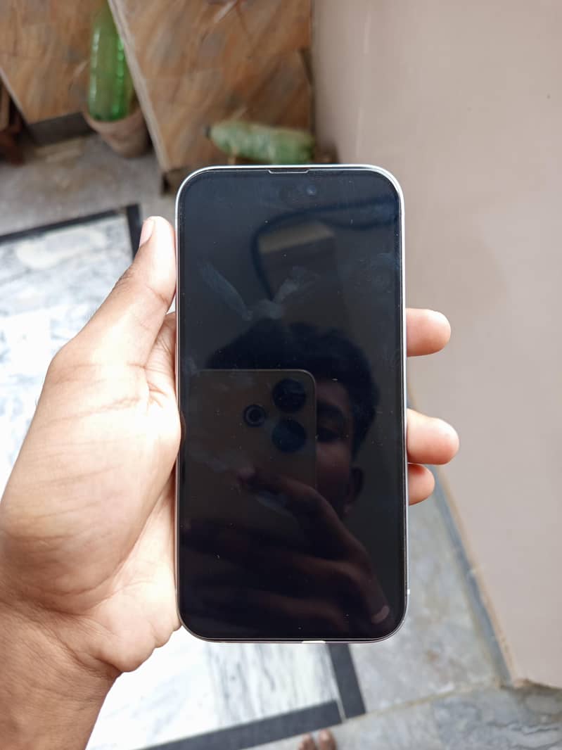 Apple iPhone 15 1