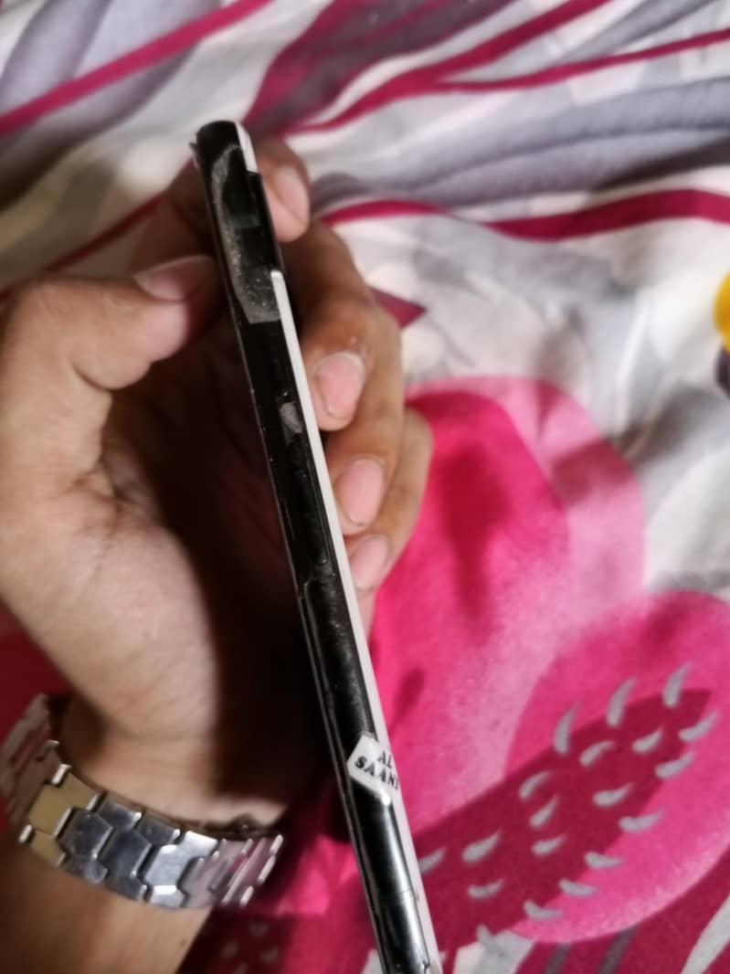 Google Pixel 6a 5