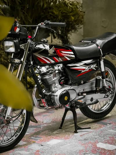 CG 125 2019