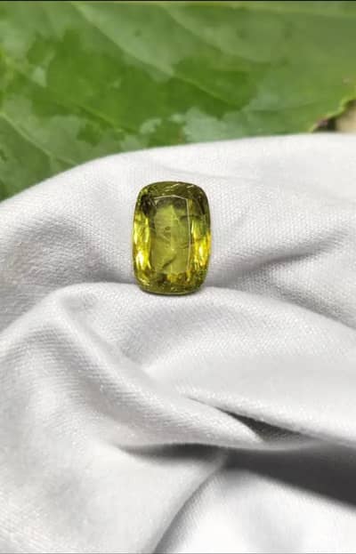 Sphene(Titanite)100% natural orignal gemstone untreated guaranteed AAA