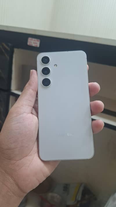 Samsung Mobile S24 8/256 Official pta approved