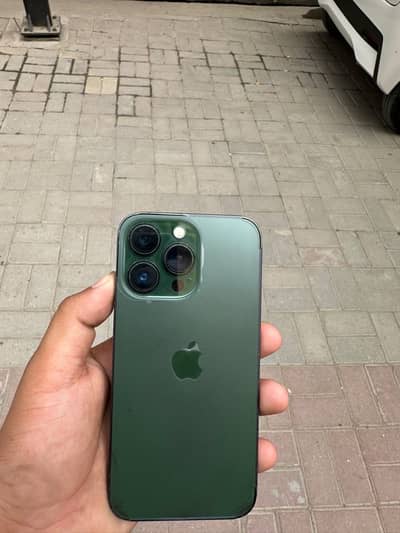 Apple iPhone 13 Pro
