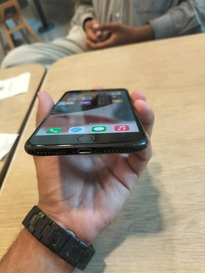Apple iPhone 7 Plus