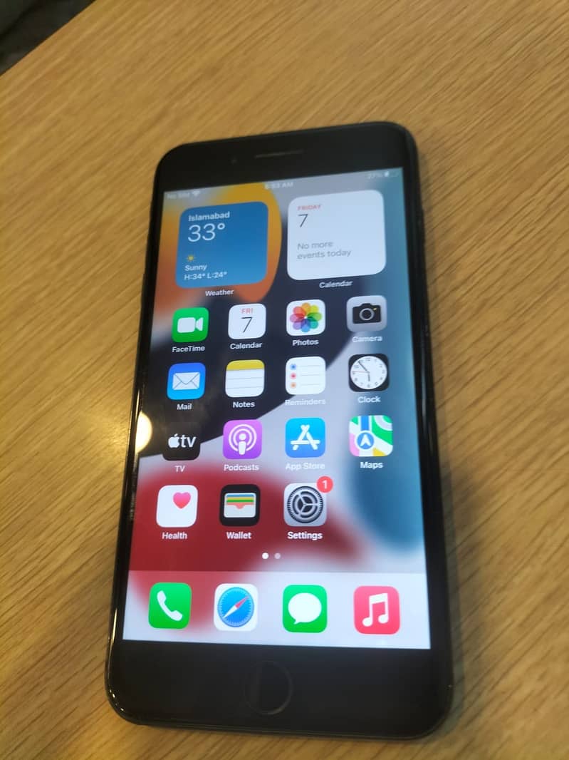 Apple iPhone 7 Plus 2