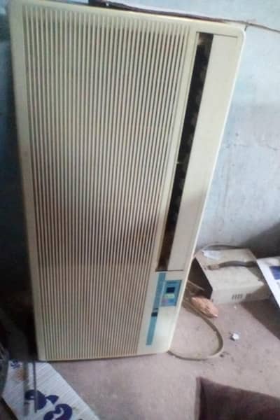 Ac 7.5 Tan window Jahaz wala