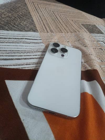iPhone 15 Pro 128gb jv