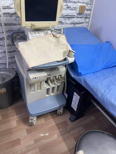 Toshiba Nemio XG Color Doppler machine, linear & convex probe + ups
