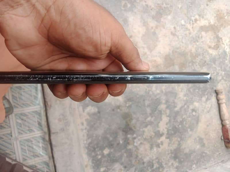 Samsung Mobile Note 8 3