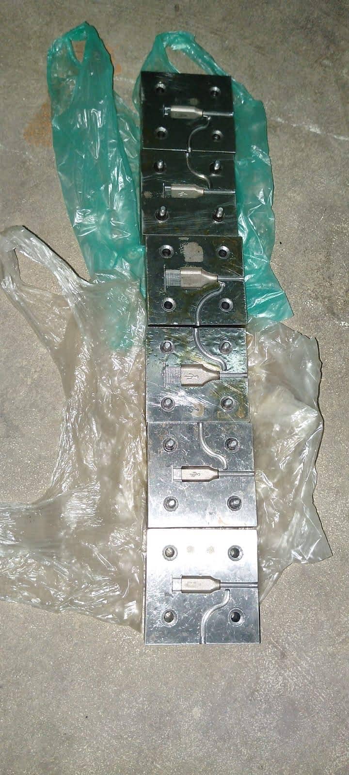 Data cable manufacturing setup 4
