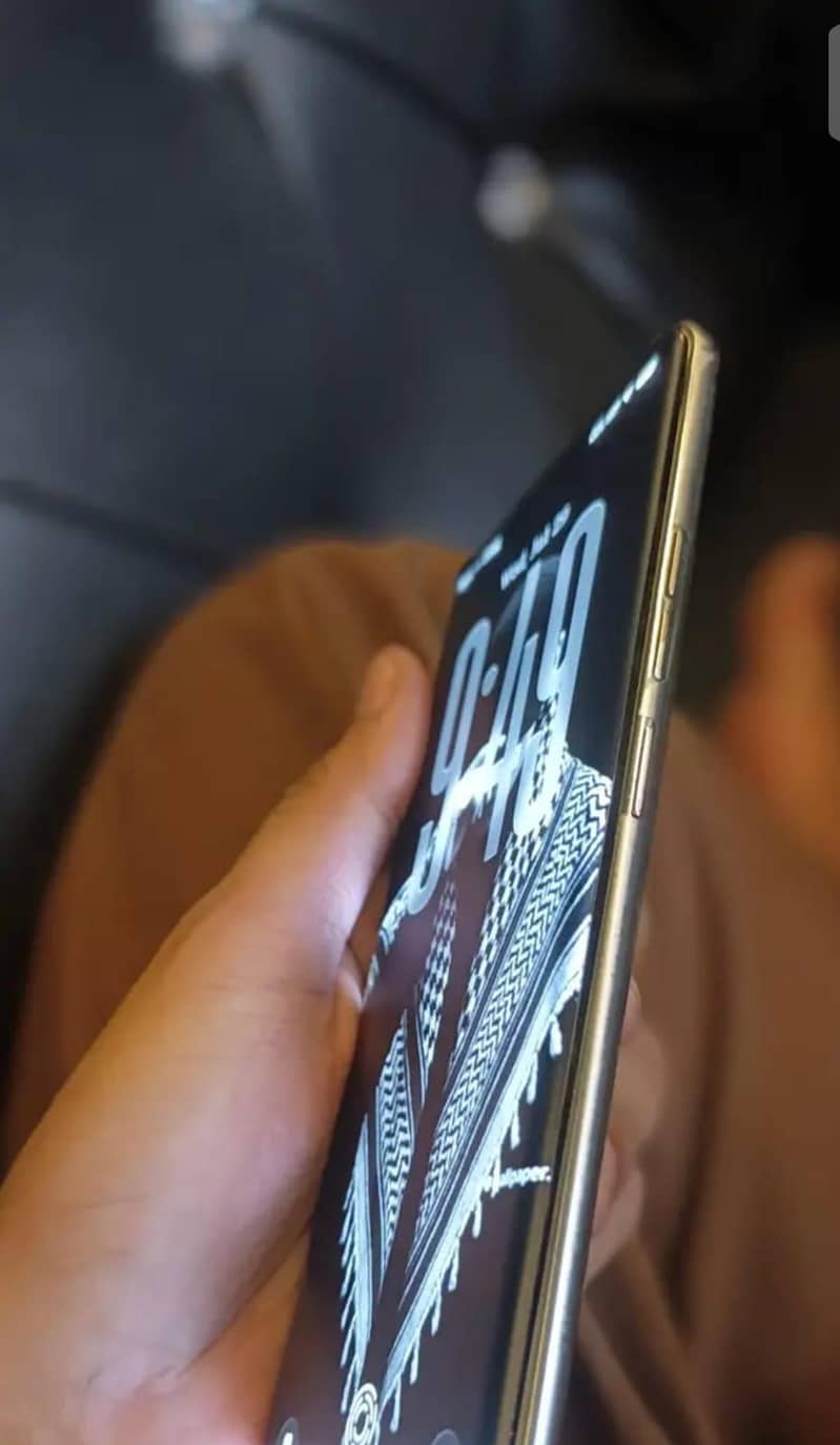Tecno CAMON 40 Pro 5